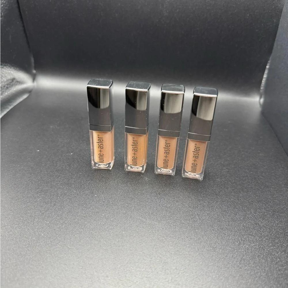 Lune+Aster Set of 4 Travel Size Lip Glosses in shade Founder